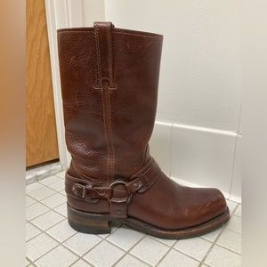 Frye Vintage Belted Harness boots size 10